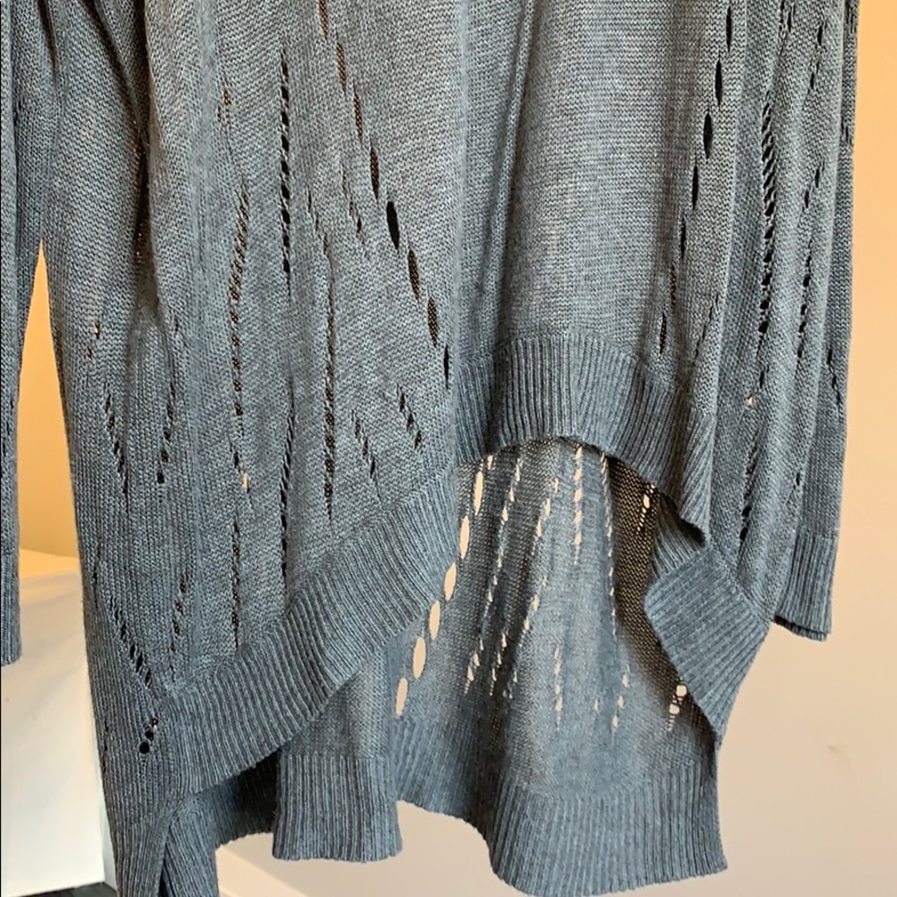 Grey tunic sweater - Picture 2 of 5